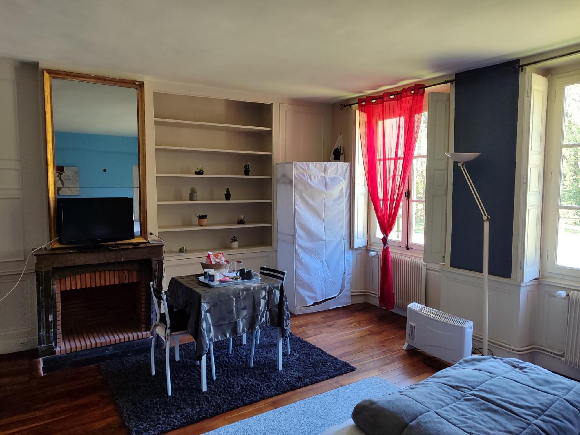 Chambres D'Hotes Chez Sylvie Donnemain-Saint-Mames Kültér fotó